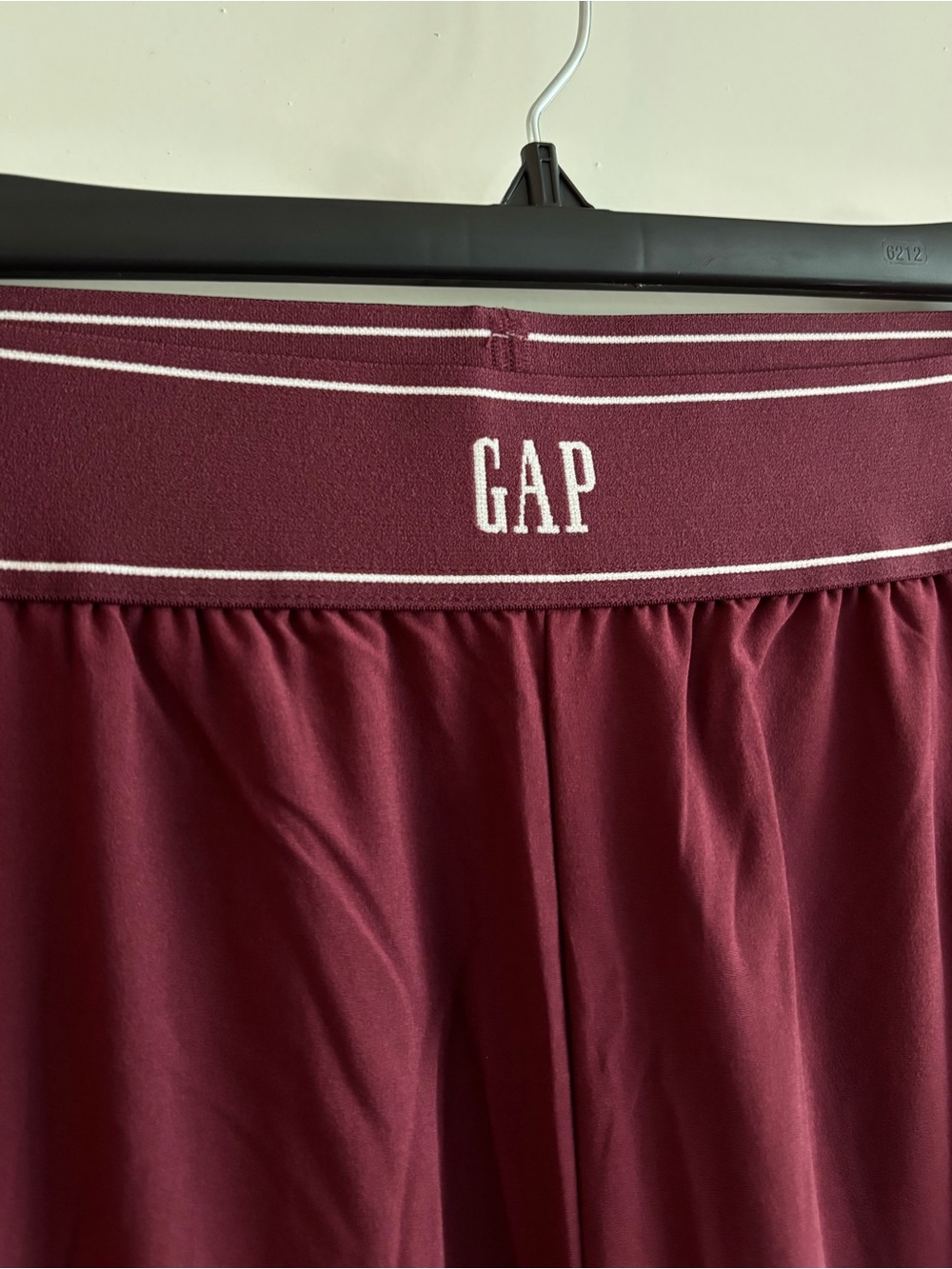 Gap Fit Pleated Easy Logo Pants Tuscan Red - Picture 3 of 9